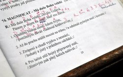 magnificat, zpěvník, text / foto -ima-